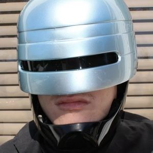 Meet your Posher, Shark